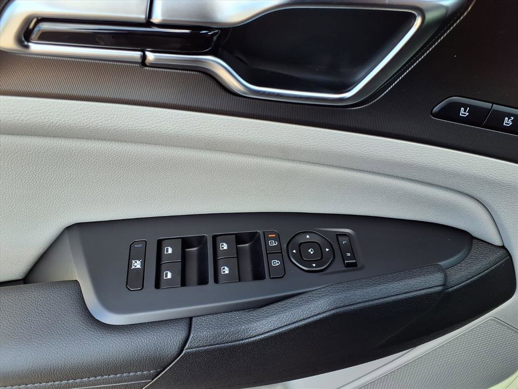 2026 Kia Sportage Hybrid photo 10