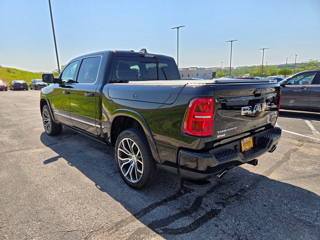 2025 Ram 1500 photo 5