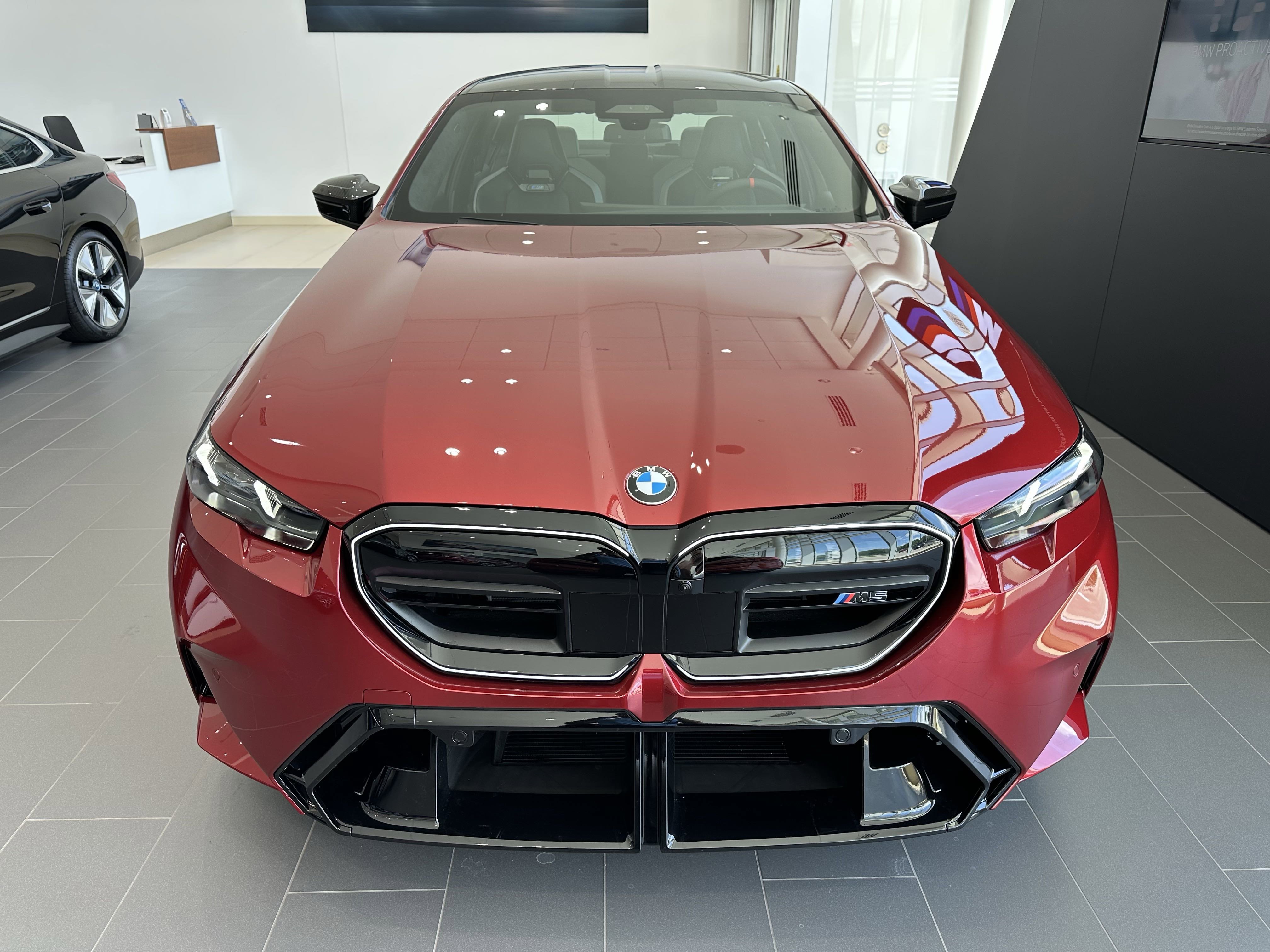 2026 Bmw M5 5 photo 2
