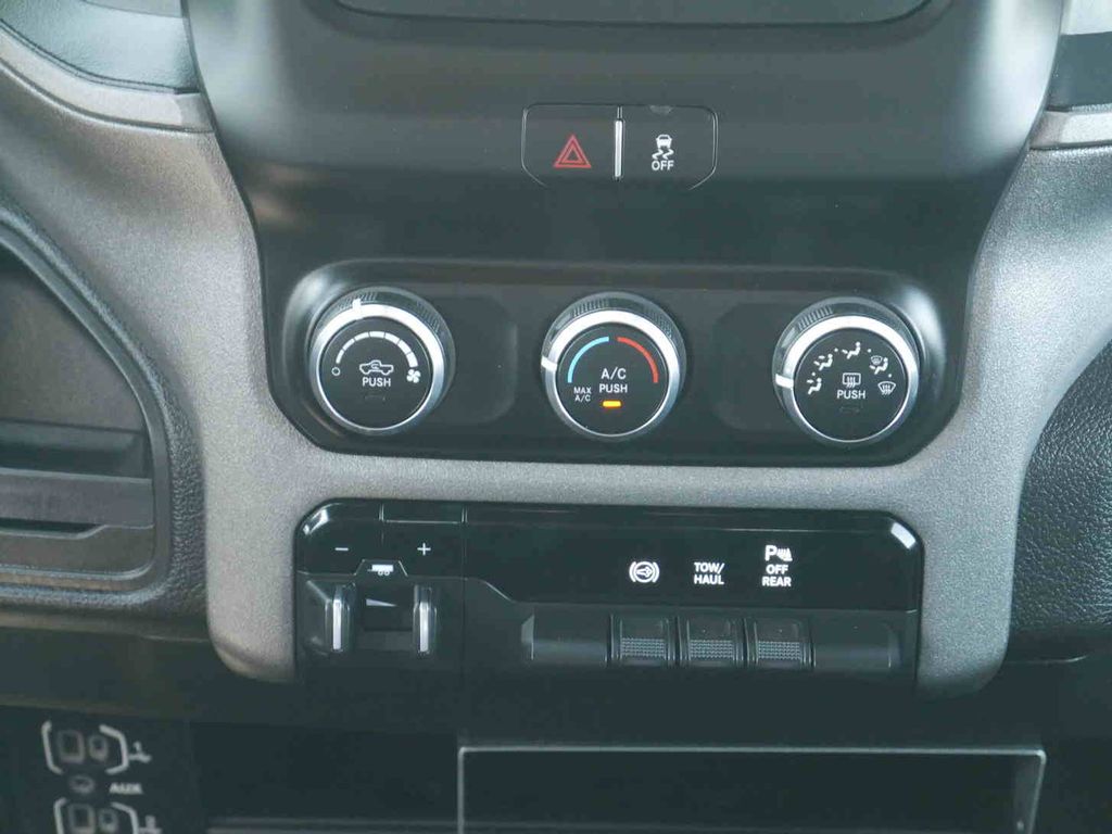 2024 Ram 3500 Tradesman photo 6