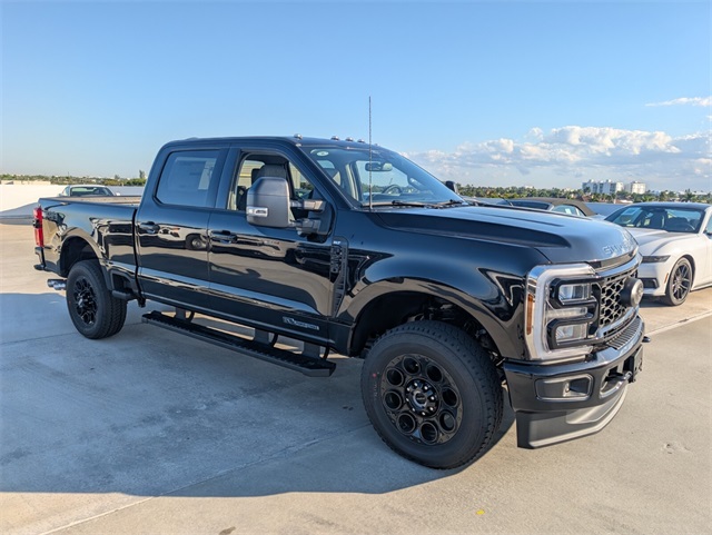 2026 Ford F-250 XLT photo 2