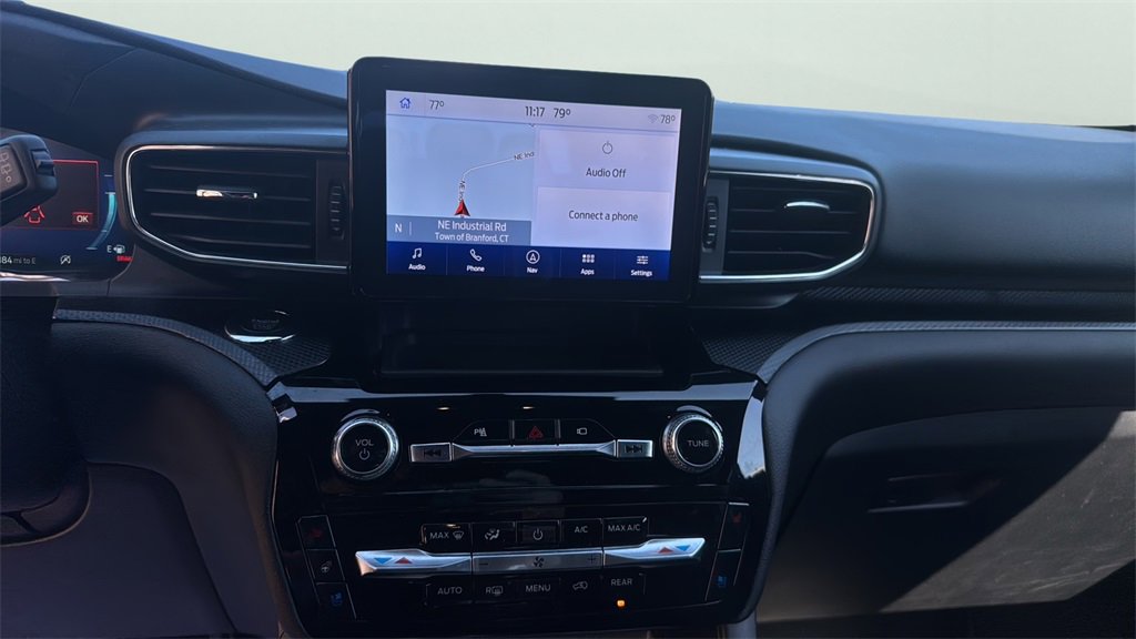 2022 Ford Explorer ST photo 8