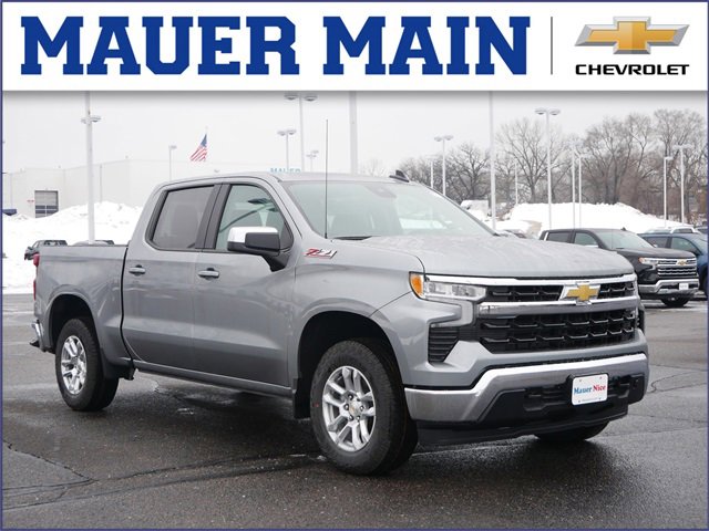 2026 Chevrolet Silverado LT's photo