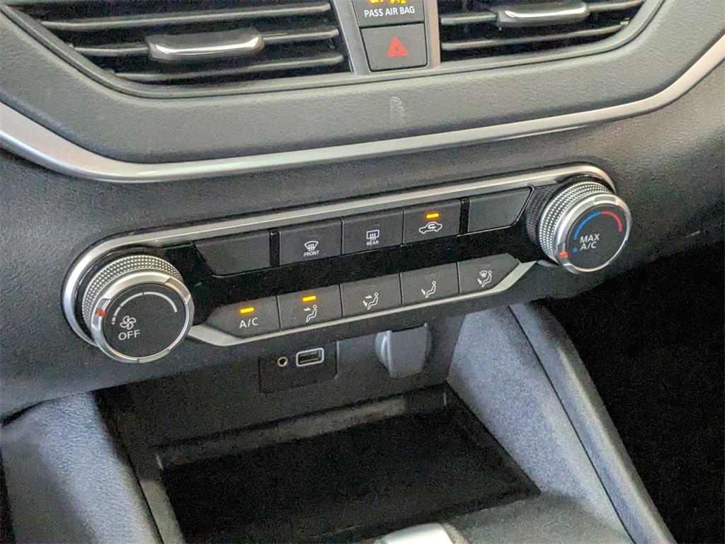 2022 Nissan Altima 2.5 S photo 23