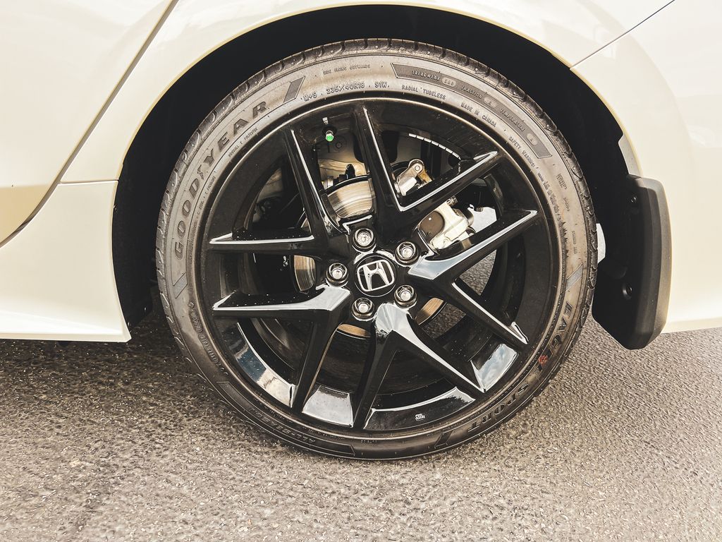 2026 Honda Civic Sport photo 4