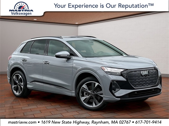 2024 Audi Q4 e-tron Prestige's photo