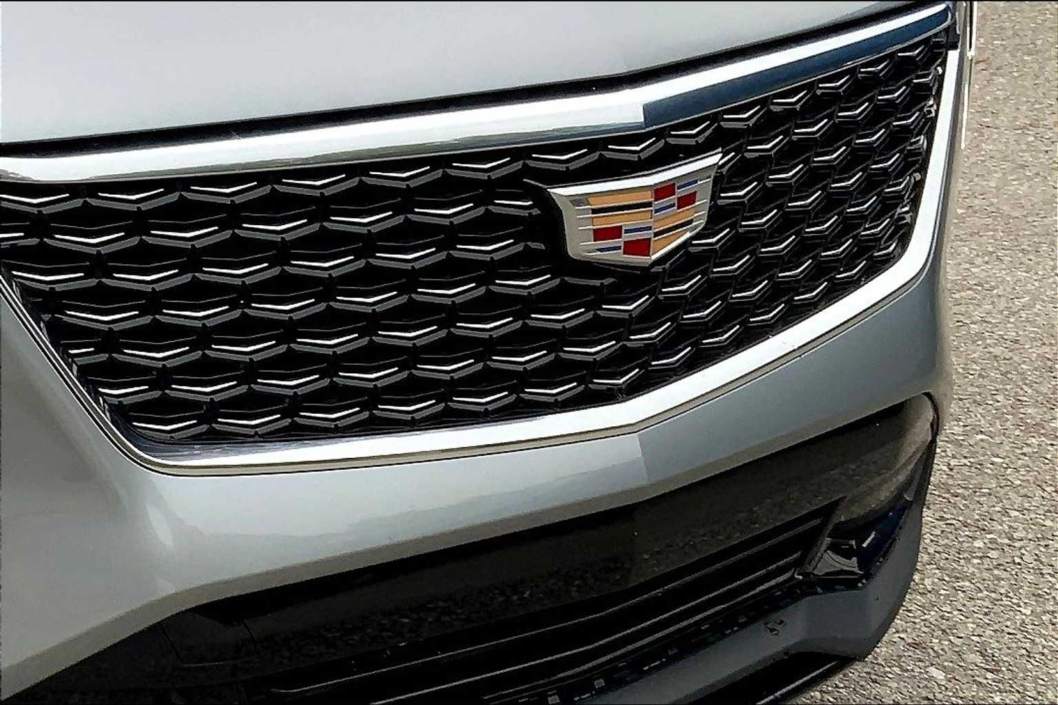 2024 Cadillac XT4 Premium Luxury photo 27