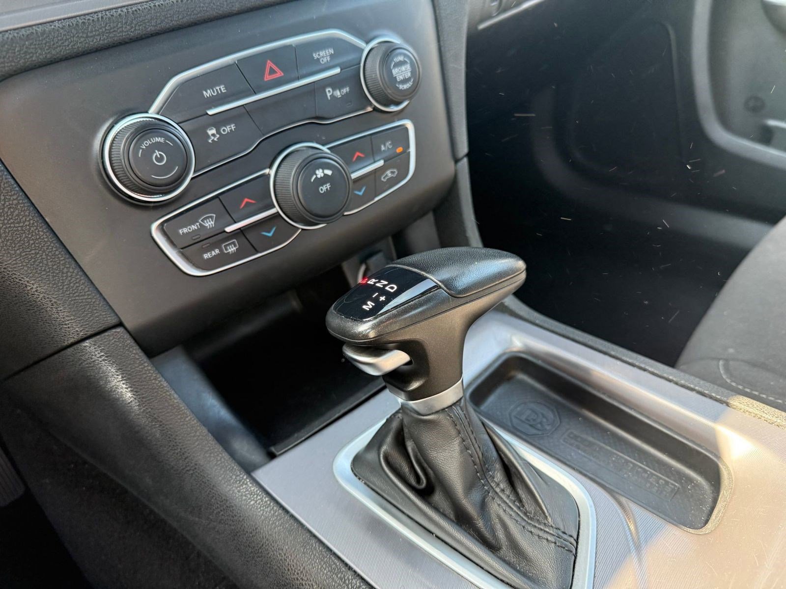 2023 Dodge Charger SXT photo 26