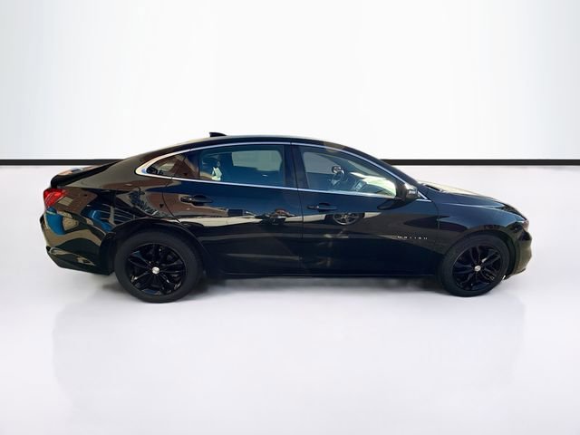 2016 Chevrolet Malibu 1LT photo 4