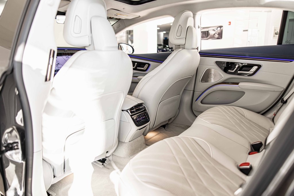 2023 MERCEDES-BENZ EQS-CLASS SEDAN - Image 33
