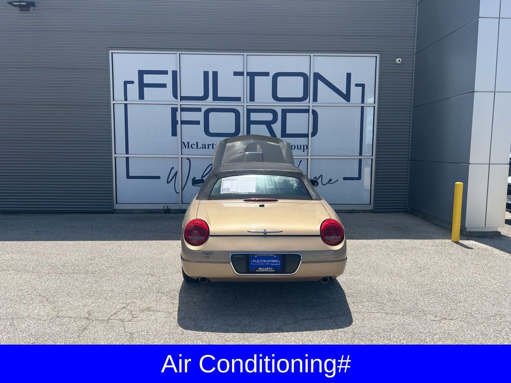 2005 Ford Thunderbird Base photo 6