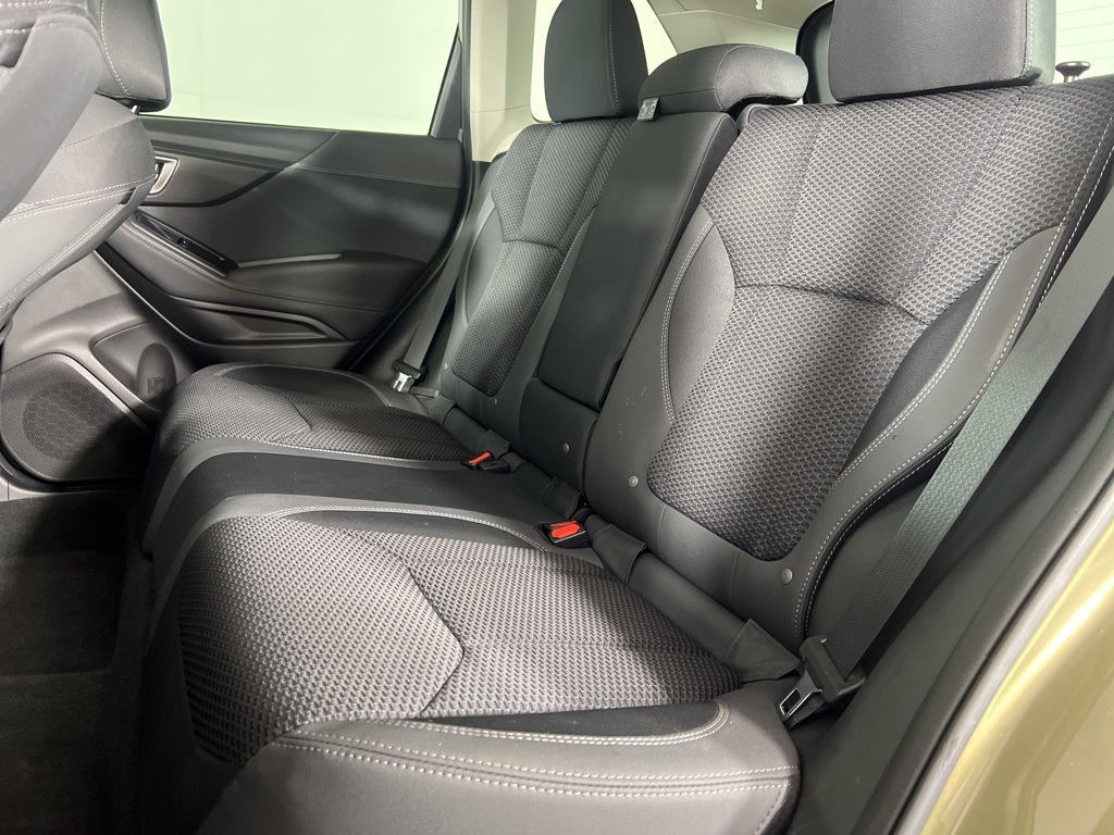 2024 Subaru Forester Premium photo 24