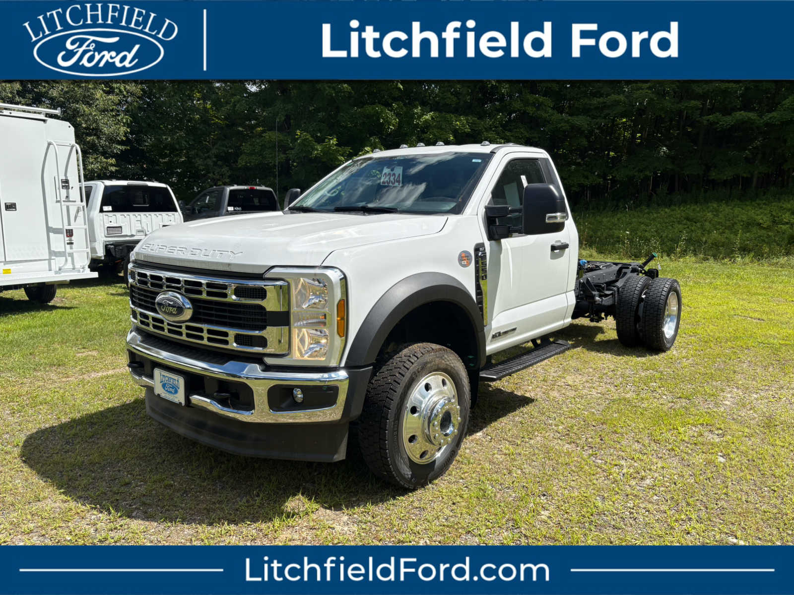 2025 Ford F-550 Super Duty Chassis Cab XLT's photo