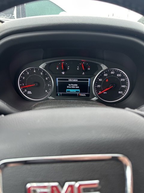 2017 GMC Acadia SLT-1's photo