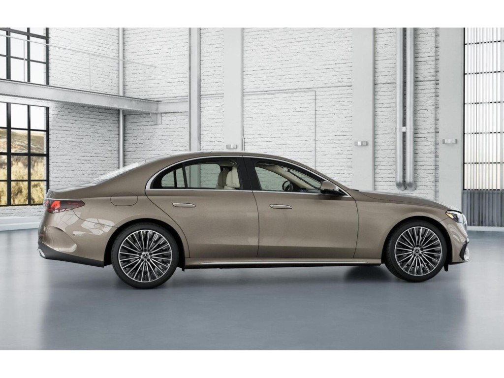 2026 Mercedes Benz E 350 photo 16