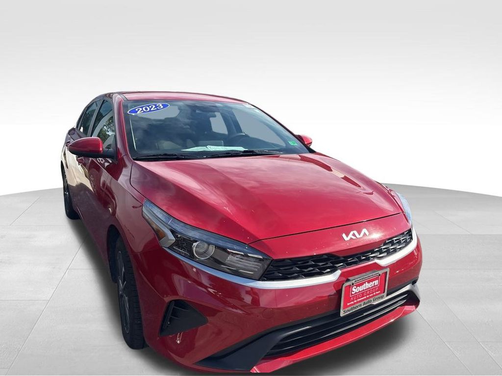 2023 Kia Forte LXS photo 10