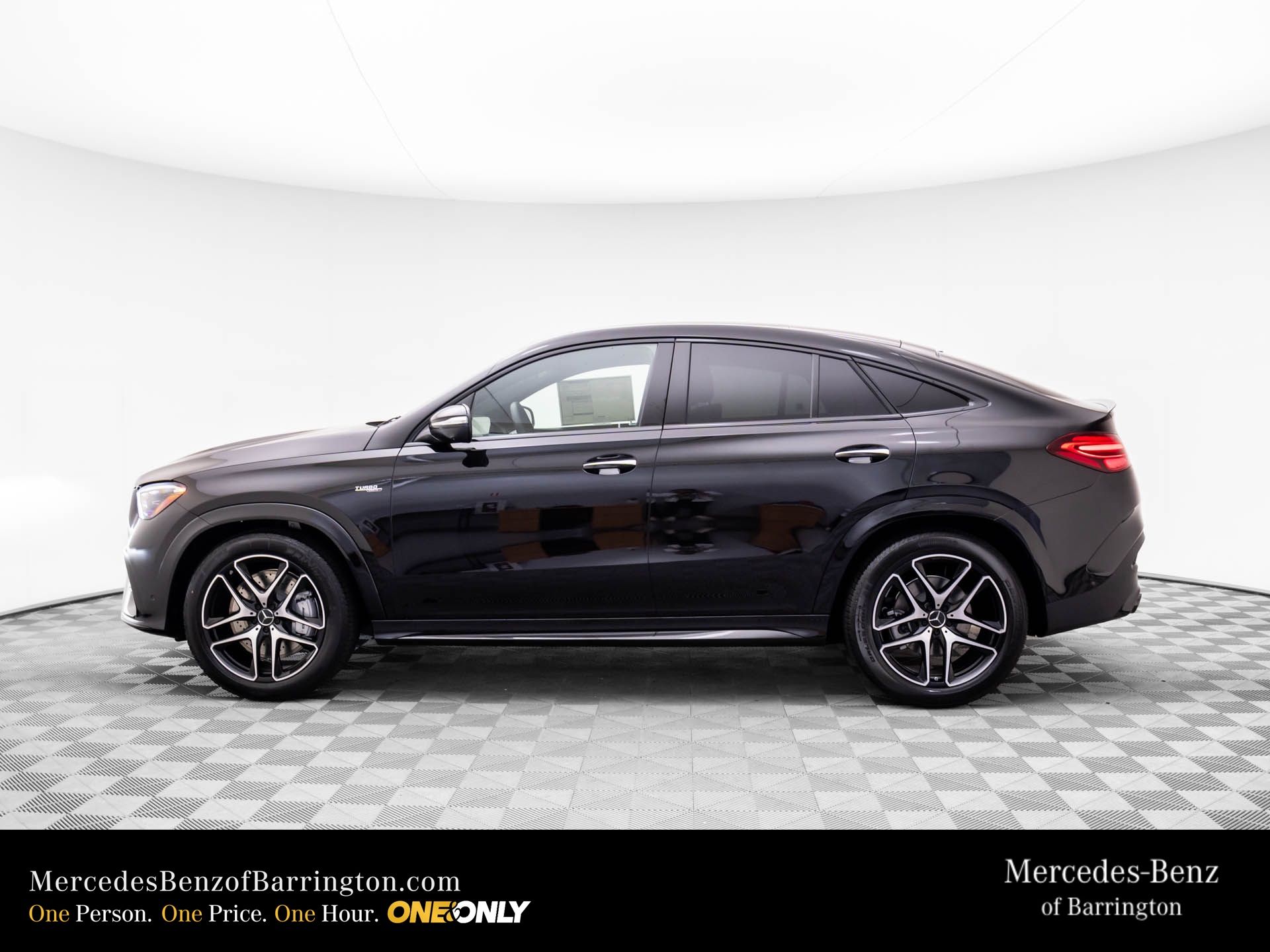 2025 Mercedes Benz GLE 53 AMG 4MATIC photo 2