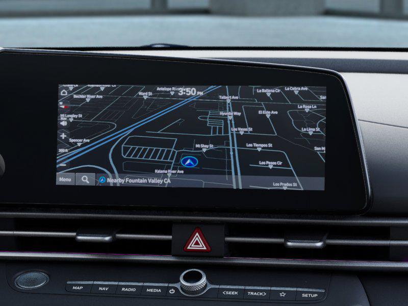 2025 Hyundai Elantra Limited photo 12