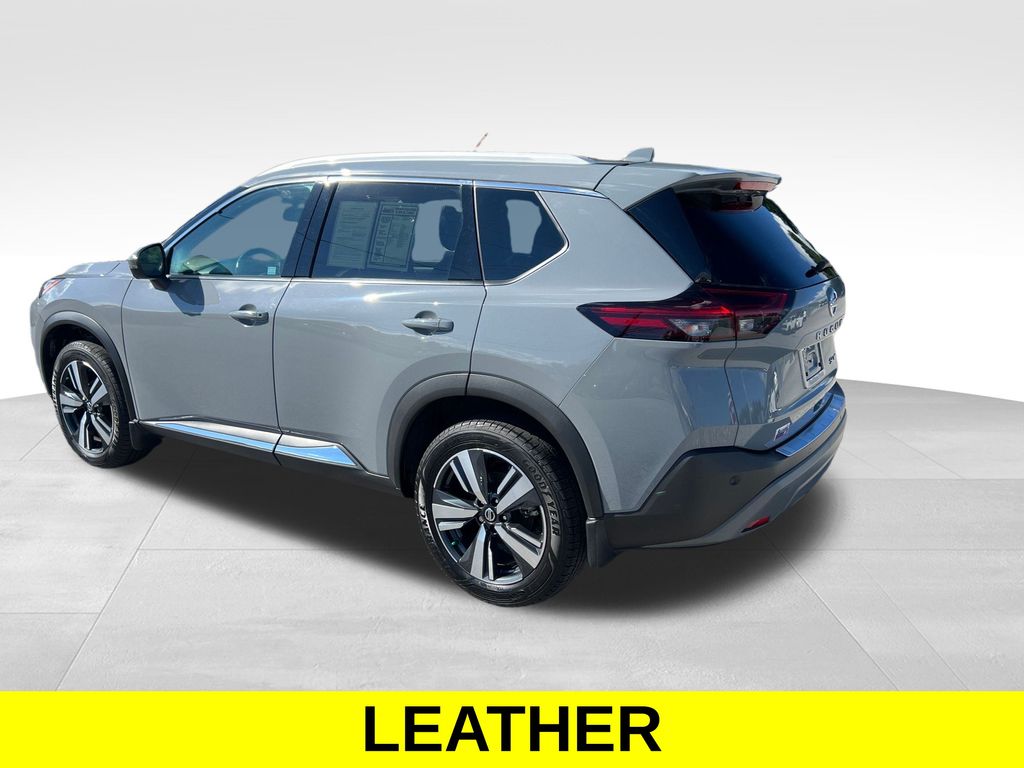 2021 Nissan Rogue SL photo 3