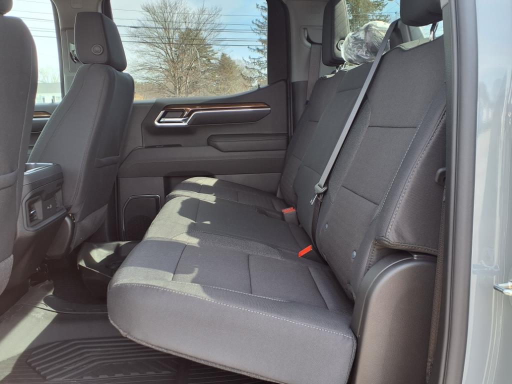 2025 Chevrolet Silverado 1500 RST photo 16