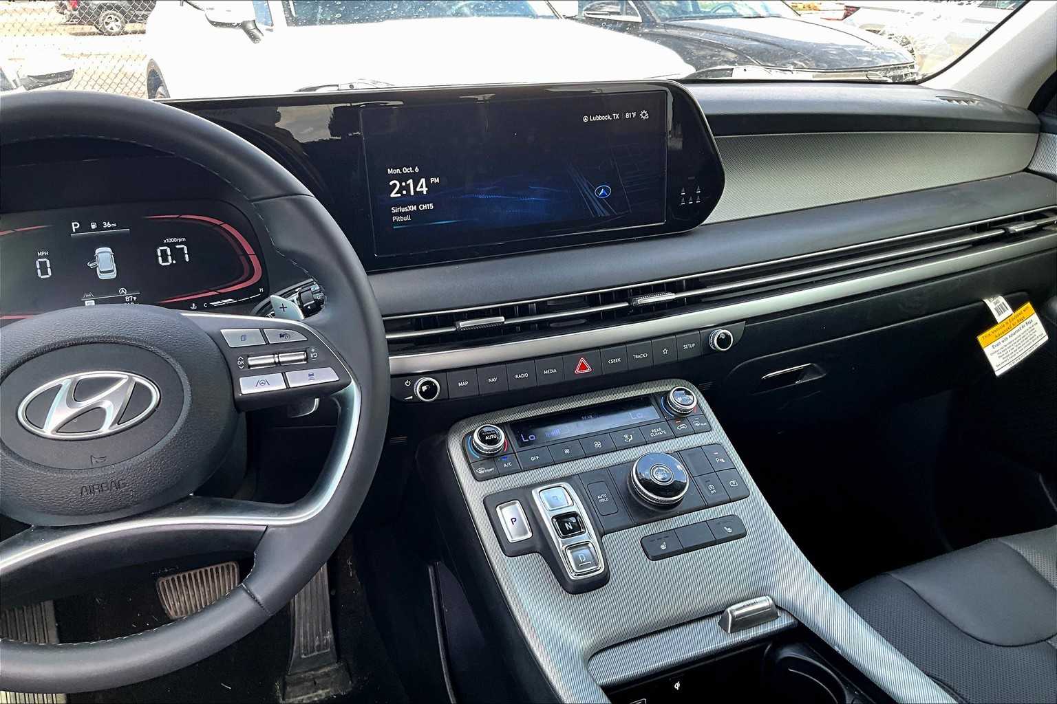 2025 Hyundai Palisade SEL photo 4