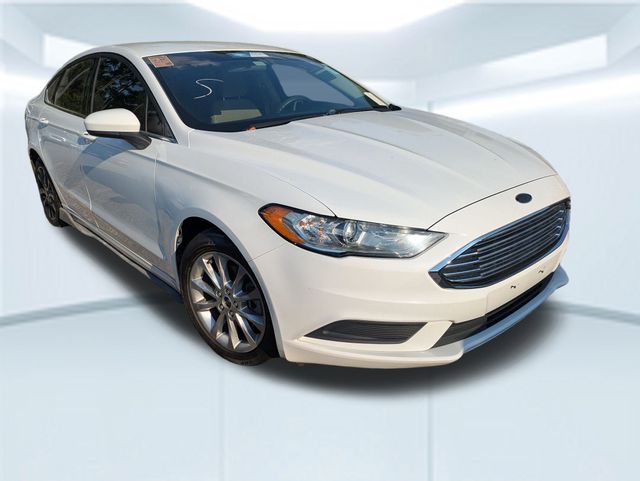 2017 Ford Fusion Hybrid SE photo 3