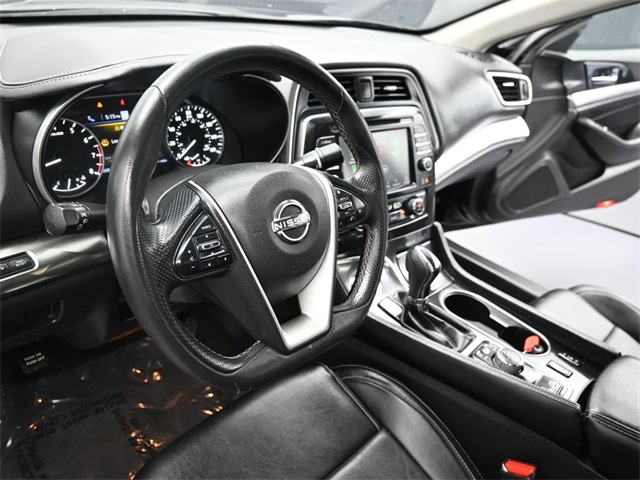 2023 Nissan Maxima SV photo 4