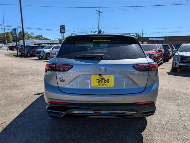 2024 Buick Envision Sport Touring photo 5