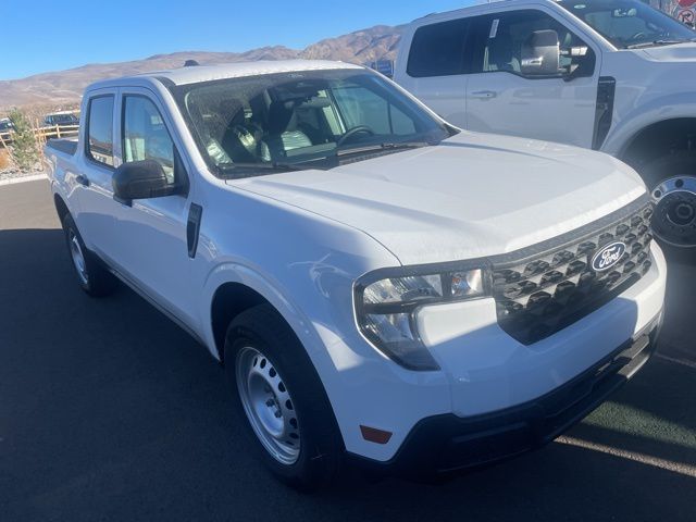 2026 Ford Maverick XL's photo