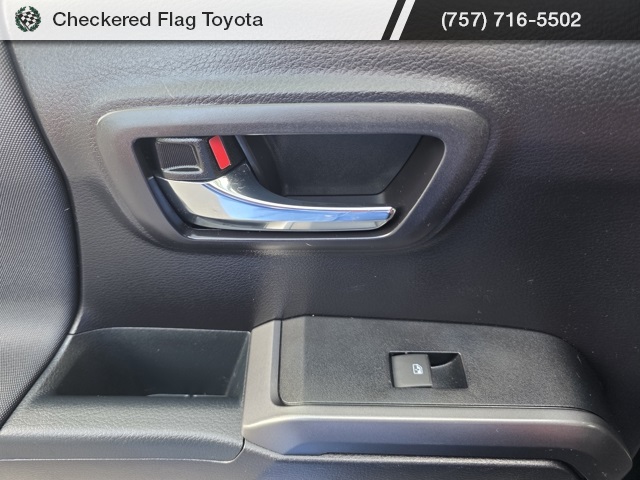 2020 Toyota Tacoma TRD Sport photo 38