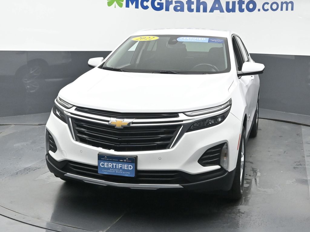 2022 Chevrolet Equinox LT photo 3