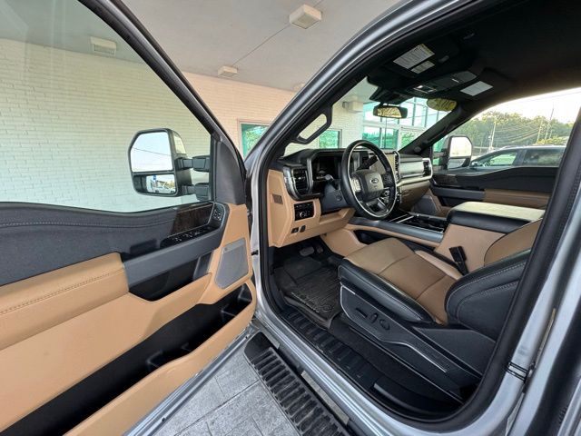 2023 Ford F-250 photo 9
