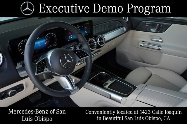 2025 Mercedes Benz GLB 250 photo 2