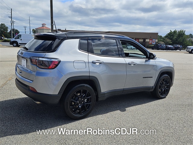 2022 Jeep Compass Altitude photo 13