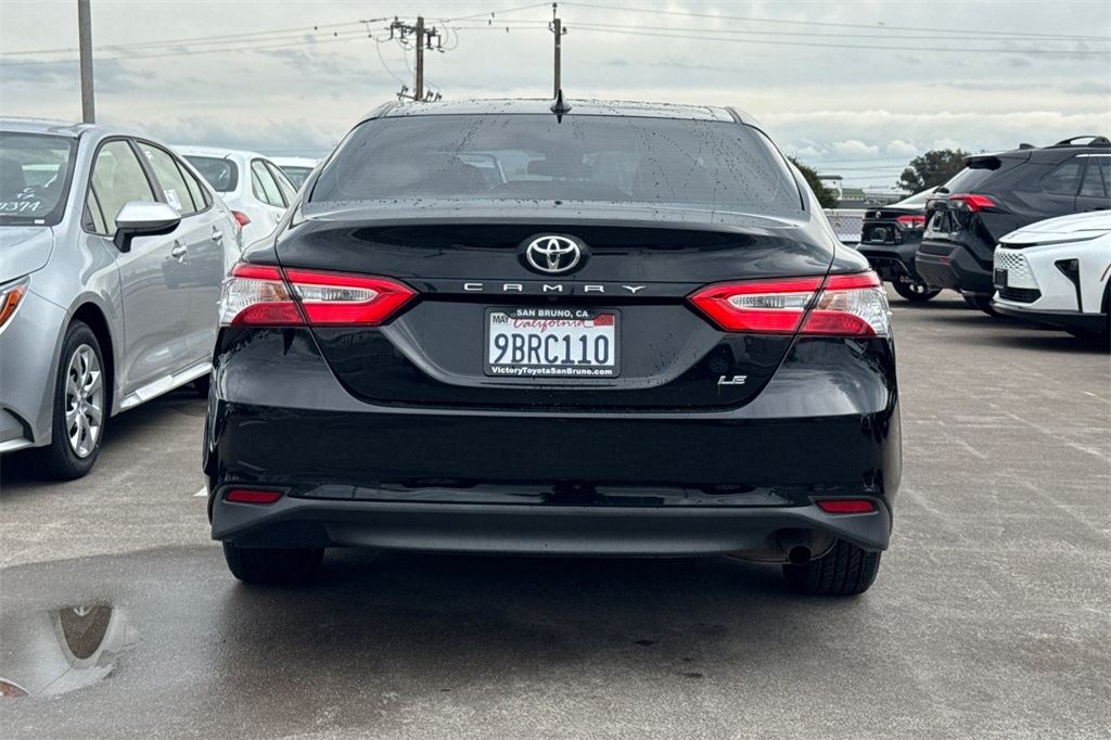 2019 Toyota Camry LE photo 3