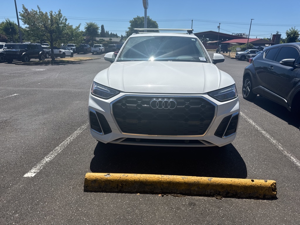 2024 Audi Q5 45 S line Premium photo 2