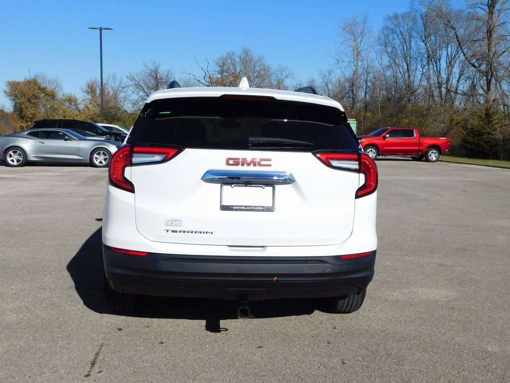 2023 Gmc Terrain SLE photo 4