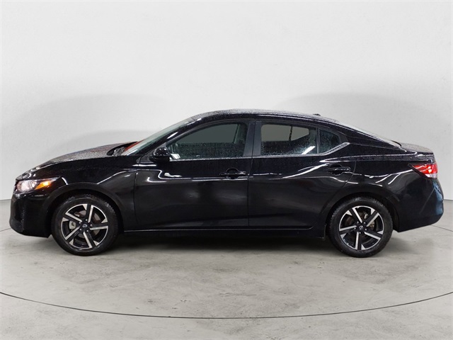 2024 Nissan Sentra SV photo 2