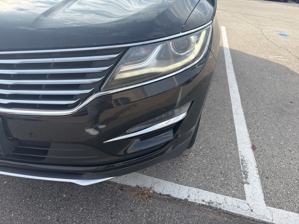 2015 Lincoln MKC Base photo 4