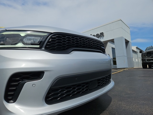 2024 Dodge Durango GT Premium photo 3