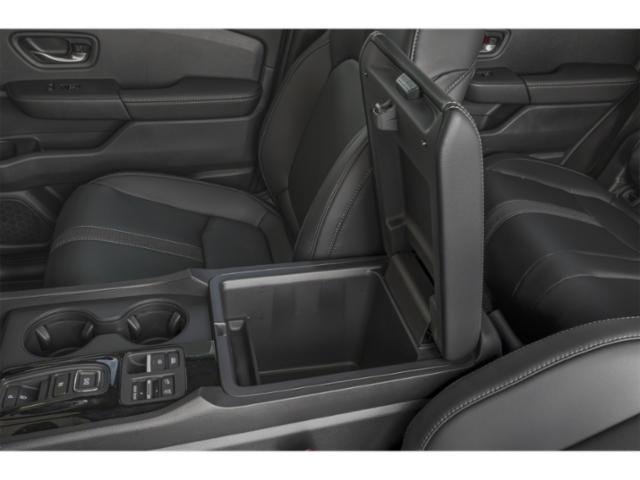 2026 Honda Passport photo 15