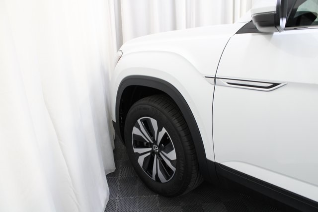 2026 Volkswagen Atlas Cross Sport SE photo 16