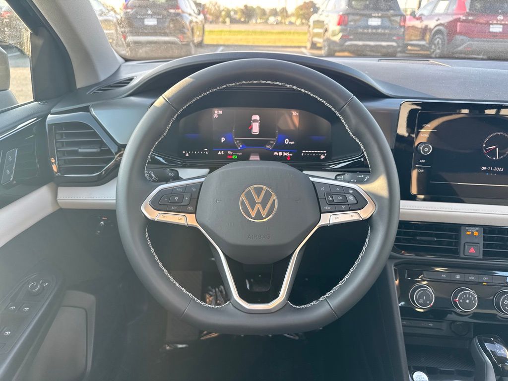 2025 Volkswagen Taos S photo 16