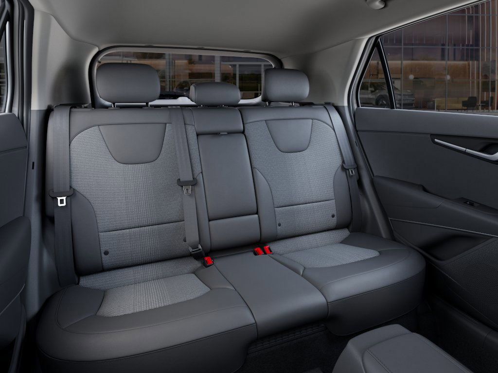 2025 Kia Niro EX photo 15