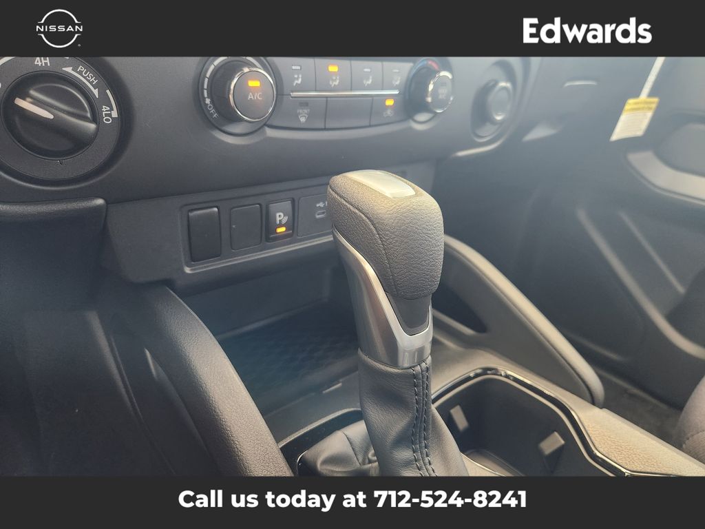2026 Nissan Frontier SV photo 26