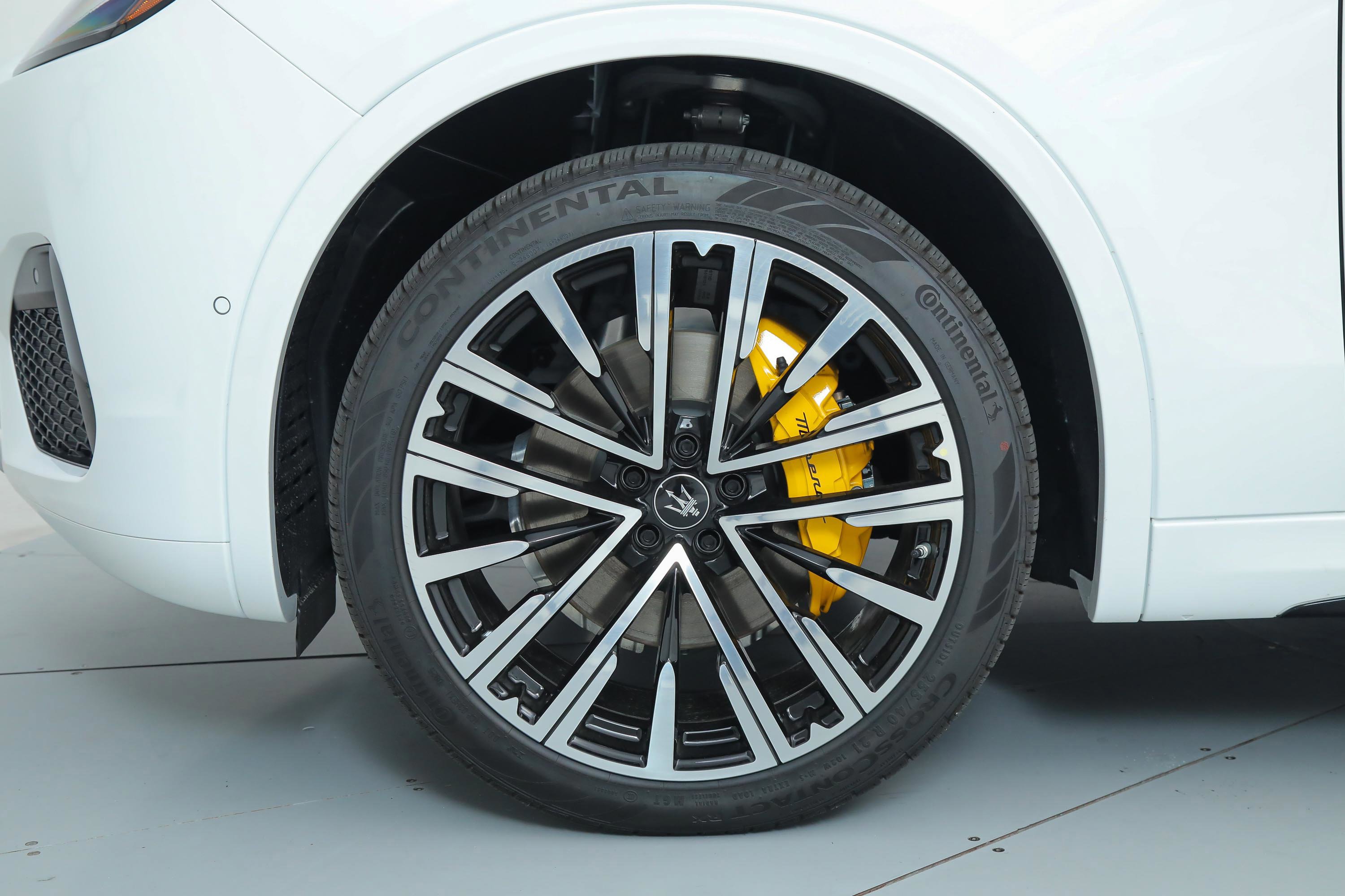 2025 Maserati Grecale Modena photo 12