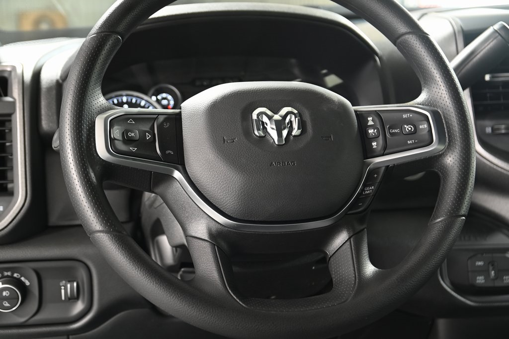 2026 Ram 2500 Tradesman photo 9