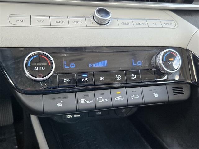 2023 Hyundai Elantra Limited photo 20