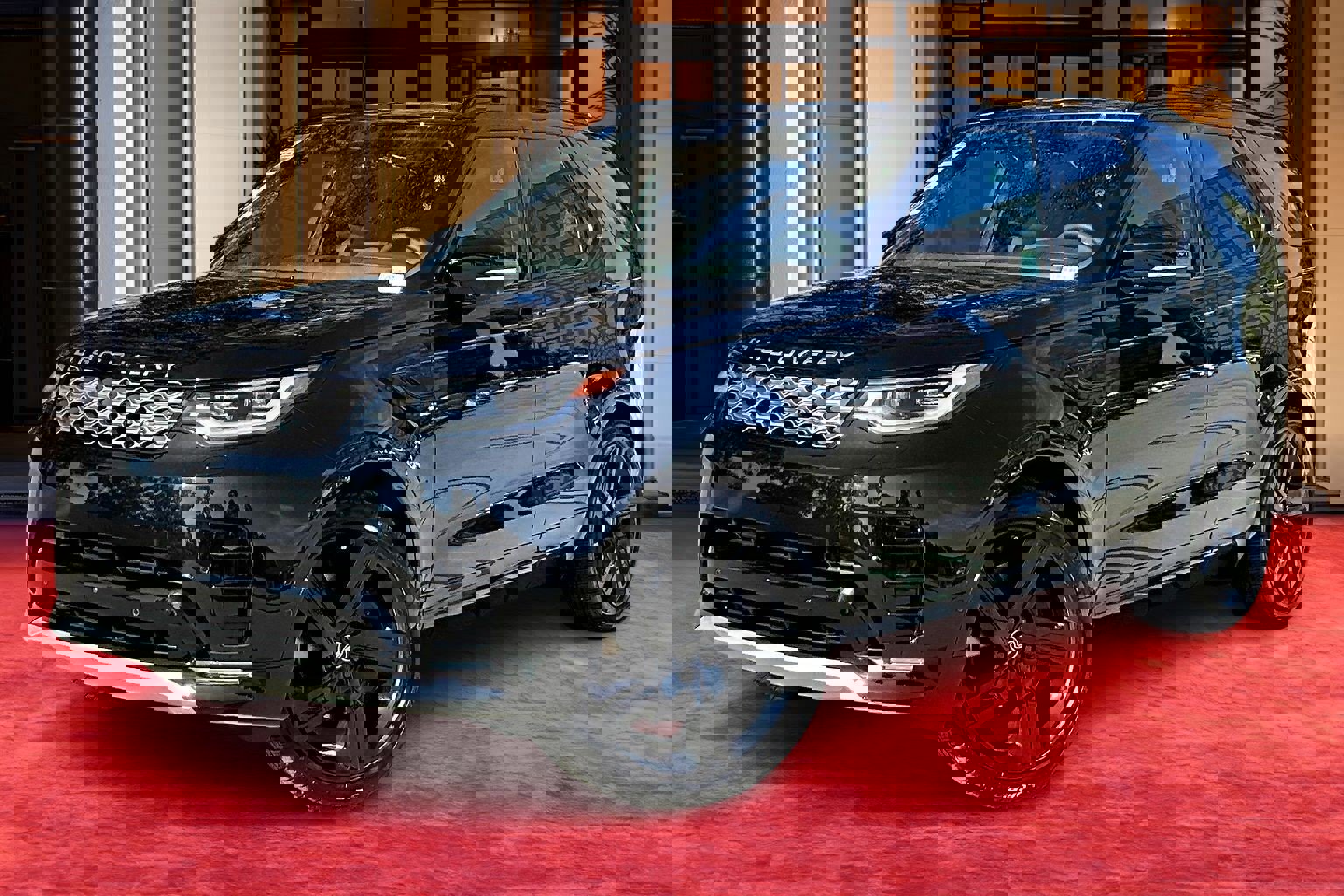 2026 Land Rover Discovery Gemini Edition