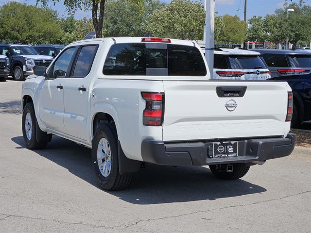 2026 Nissan Frontier Crew Cab S photo 4